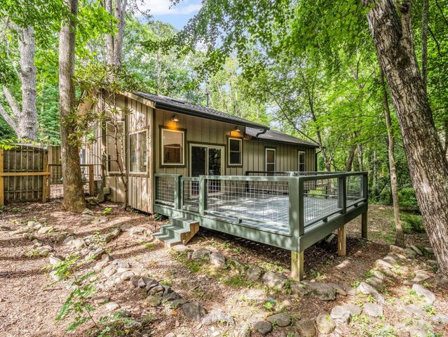 701 Azalea Avenue, Black Mountain, NC 28711