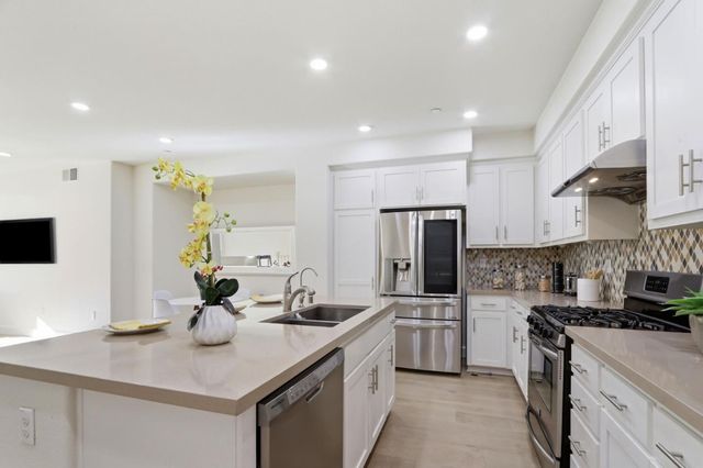 38982 Primula Terrace, Newark, CA 94560