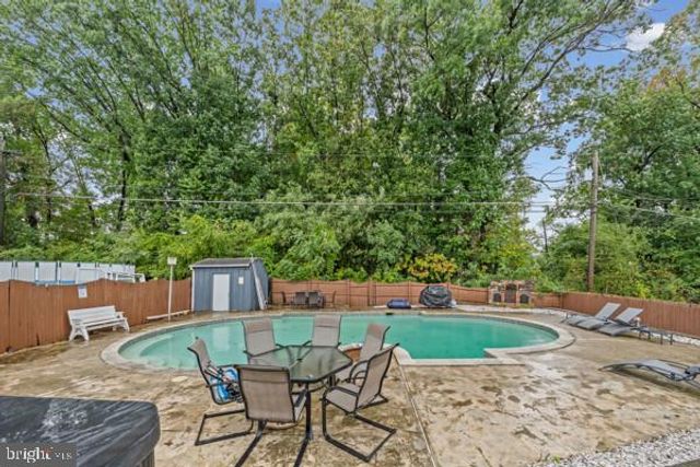 6713 YATAURBA DR, Gwynn Oak, MD 21207