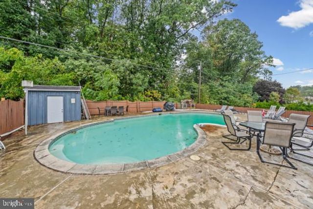 6713 YATAURBA DR, Gwynn Oak, MD 21207