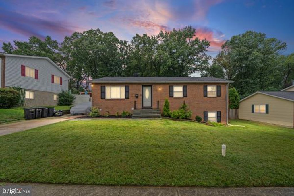 6713 YATAURBA DR, Gwynn Oak, MD 21207