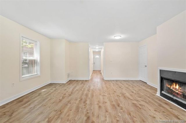 86 Howe Street A, New Haven, CT 06473