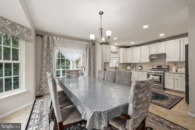 9701 CHESHIRE RIDGE CIR, Manassas, VA 20110