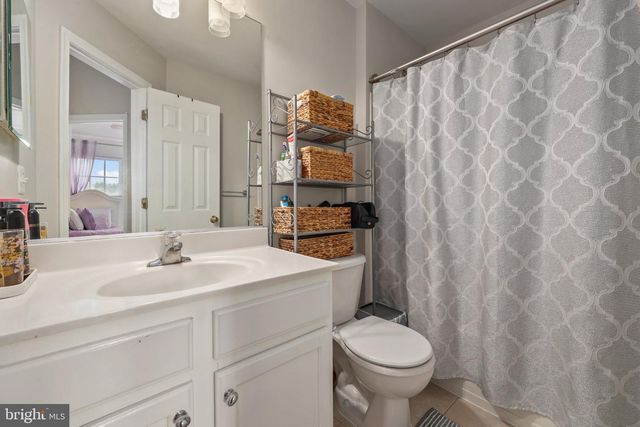 9701 CHESHIRE RIDGE CIR, Manassas, VA 20110