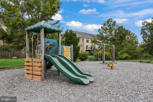 9701 CHESHIRE RIDGE CIR, Manassas, VA 20110
