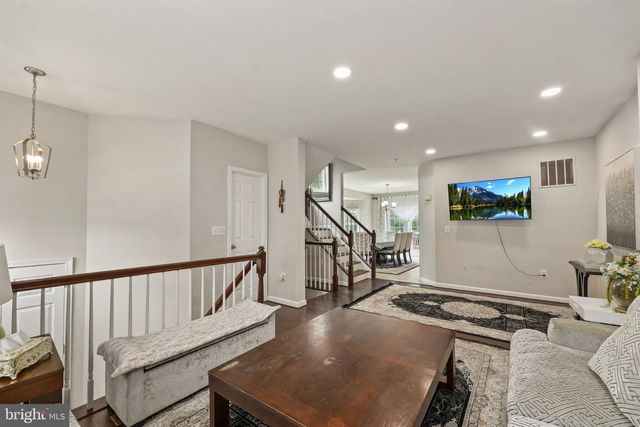 9701 CHESHIRE RIDGE CIR, Manassas, VA 20110