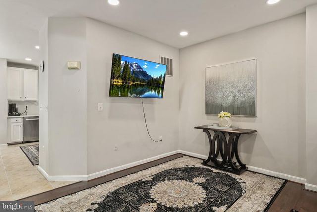 9701 CHESHIRE RIDGE CIR, Manassas, VA 20110