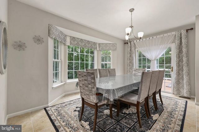 9701 CHESHIRE RIDGE CIR, Manassas, VA 20110