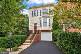 9701 CHESHIRE RIDGE CIR, Manassas, VA 20110