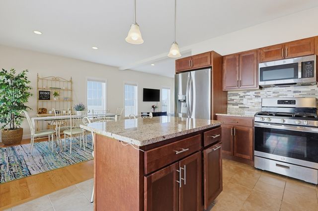 12 Celestial Circle, Bellingham, MA 02019