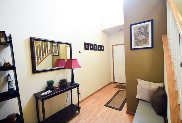 6869 Folkestone Road 614, Apple Valley, MN 55124