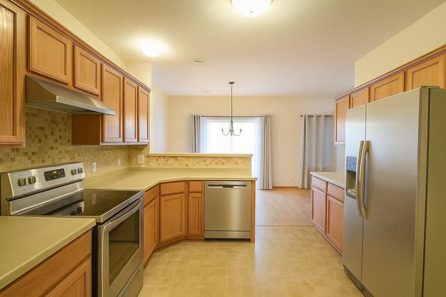 6869 Folkestone Road 614, Apple Valley, MN 55124