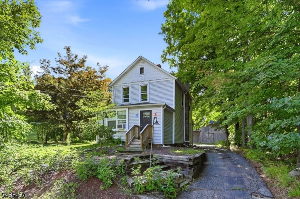 655 Macopin Rd, West Milford Twp., NJ 07480 — photo 2