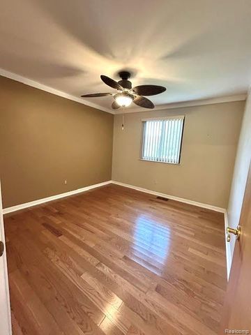 20557 Longwood Drive 63, Clinton Township, MI 48038