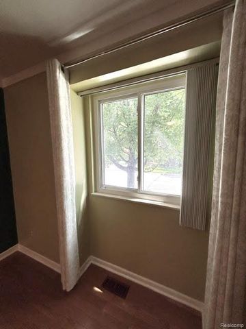 20557 Longwood Drive 63, Clinton Township, MI 48038