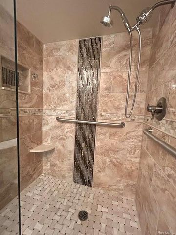 20557 Longwood Drive 63, Clinton Township, MI 48038
