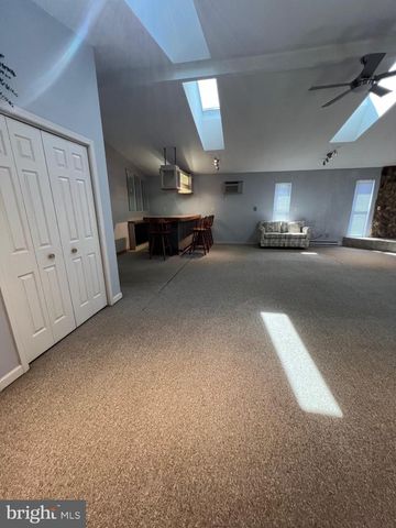 6006 BEDFORD LN, Clinton, MD 20735