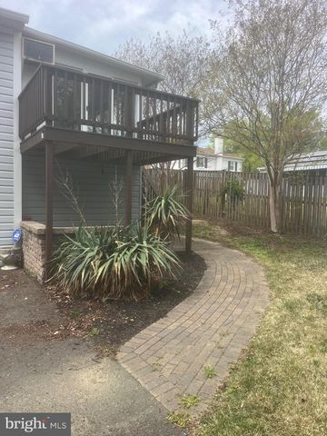 6006 BEDFORD LN, Clinton, MD 20735