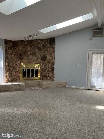 6006 BEDFORD LN, Clinton, MD 20735