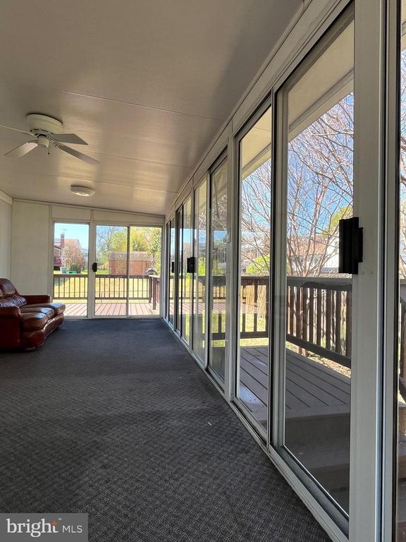 Image 31 of property listing at 6006 BEDFORD LN, Clinton, MD 20735