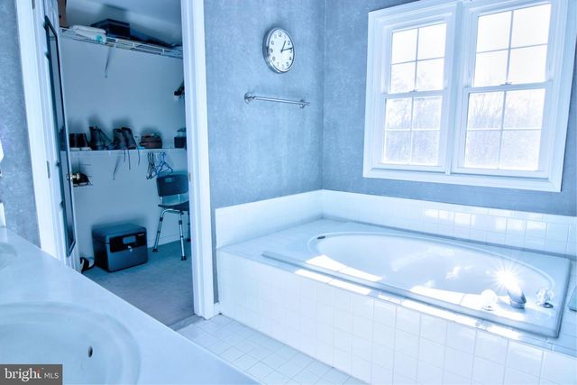 3879 SCHROEDER AVE, Perry Hall, MD 21128