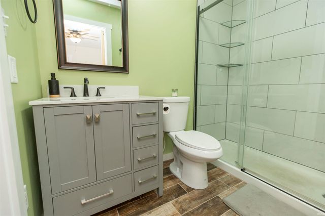 214 E Woodside Street, South Bend, IN 46614