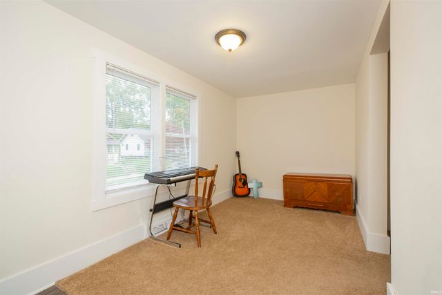 214 E Woodside Street, South Bend, IN 46614