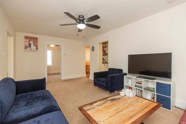 214 E Woodside Street, South Bend, IN 46614