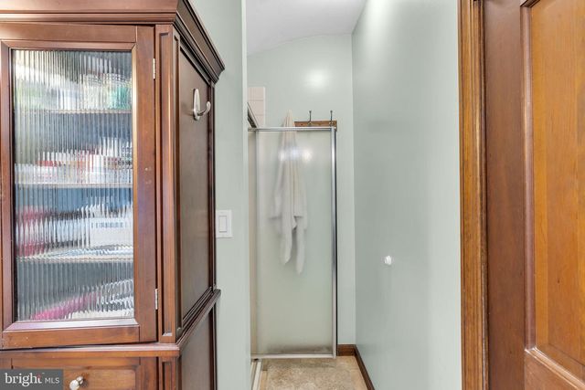 354 OLD YORK RD, Hamilton, NJ 08620