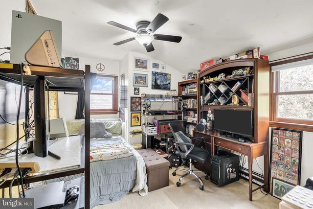 354 OLD YORK RD, Hamilton, NJ 08620