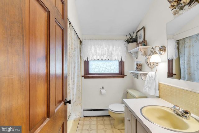 354 OLD YORK RD, Hamilton, NJ 08620