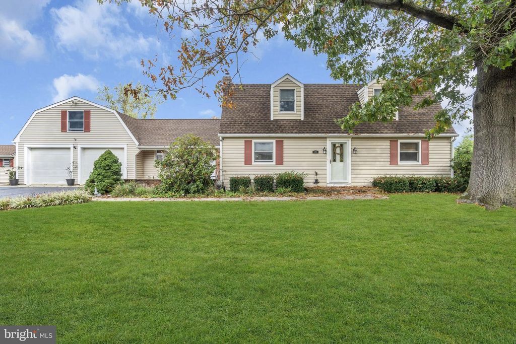 354 OLD YORK RD, HAMILTON, NJ 08620 — exterior