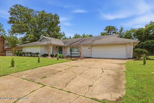 300 Church Street, Clinton, MS 39056