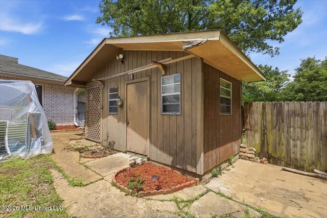 300 Church Street, Clinton, MS 39056