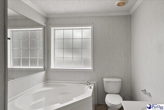 1025 Creekside Drive, Hartsville, SC 29550