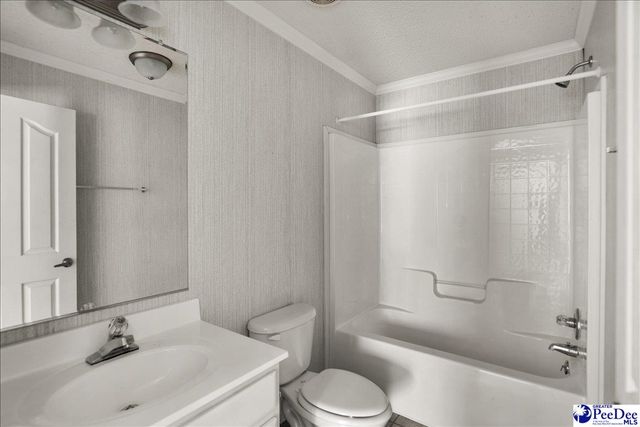 1025 Creekside Drive, Hartsville, SC 29550