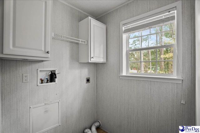 1025 Creekside Drive, Hartsville, SC 29550