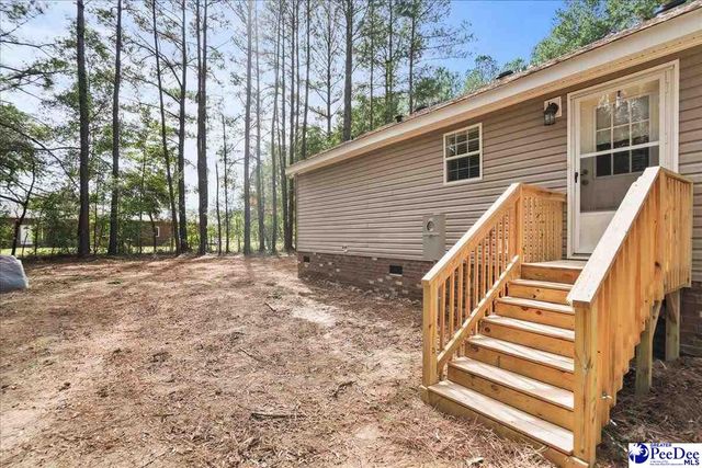 1025 Creekside Drive, Hartsville, SC 29550