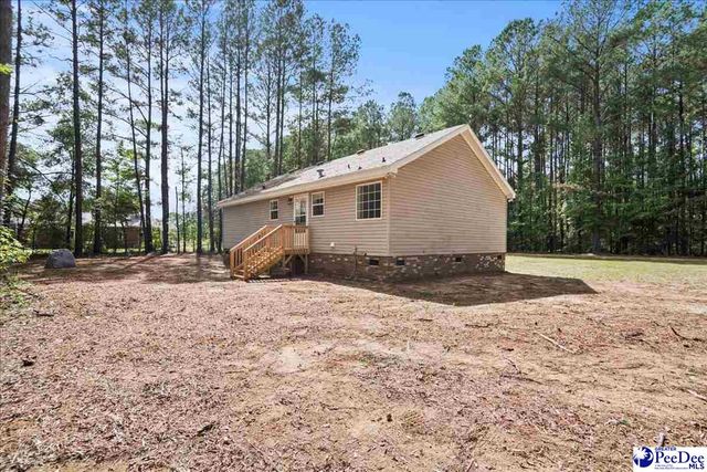 1025 Creekside Drive, Hartsville, SC 29550