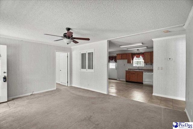 1025 Creekside Drive, Hartsville, SC 29550