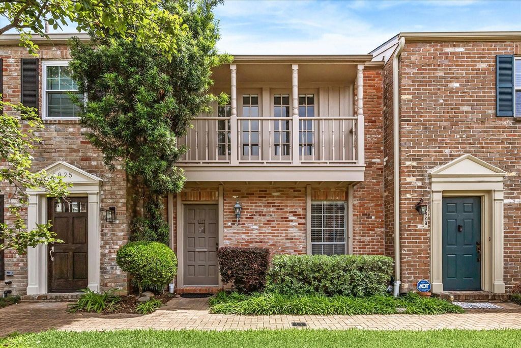 5827 Valley Forge Drive 83, Houston, TX 77057