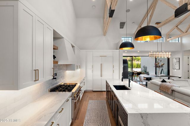 1013 W ARDMORE Road, Phoenix, AZ 85041