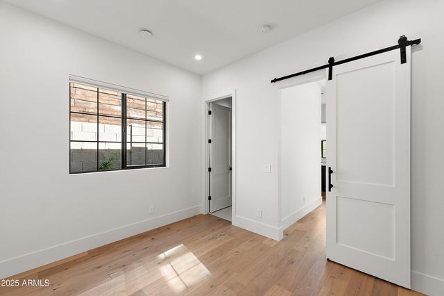 1013 W ARDMORE Road, Phoenix, AZ 85041