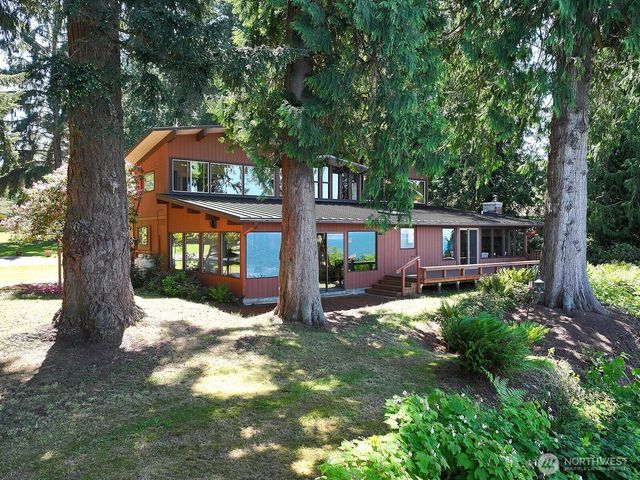 91 Brackenwood Avenue, Langley, WA 98260