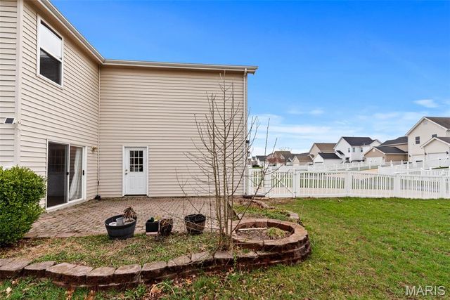 517 Copper Meadows Lane, O'fallon, MO 63368