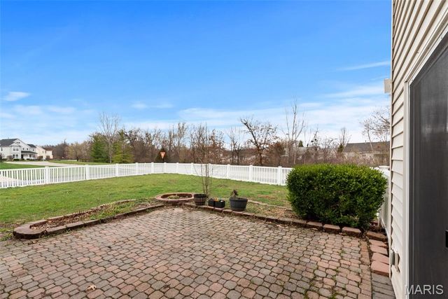 517 Copper Meadows Lane, O'fallon, MO 63368