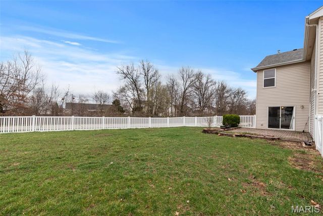 517 Copper Meadows Lane, O'fallon, MO 63368