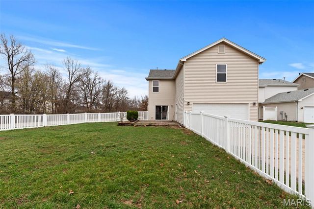 517 Copper Meadows Lane, O'fallon, MO 63368