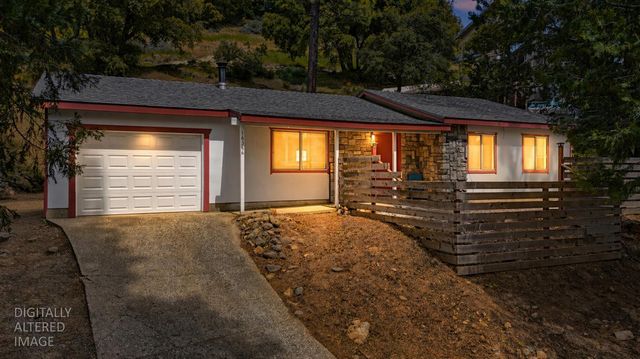 16366 Banner Quaker Hill Rd, Nevada City, CA 95959