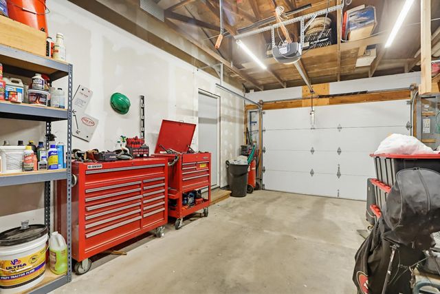 16366 Banner Quaker Hill Rd, Nevada City, CA 95959